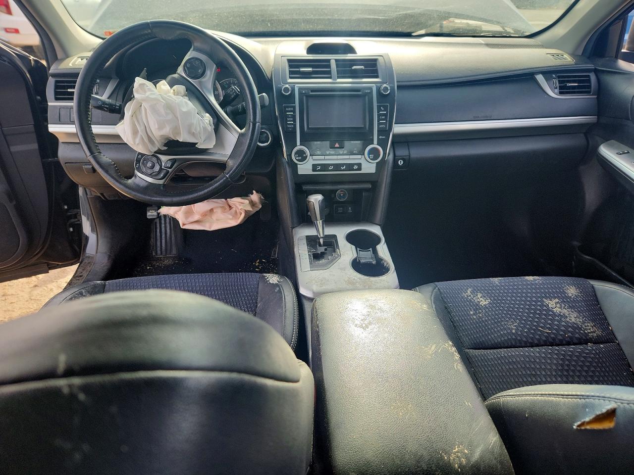 TOYOTA CAMRY 2012 — 9
