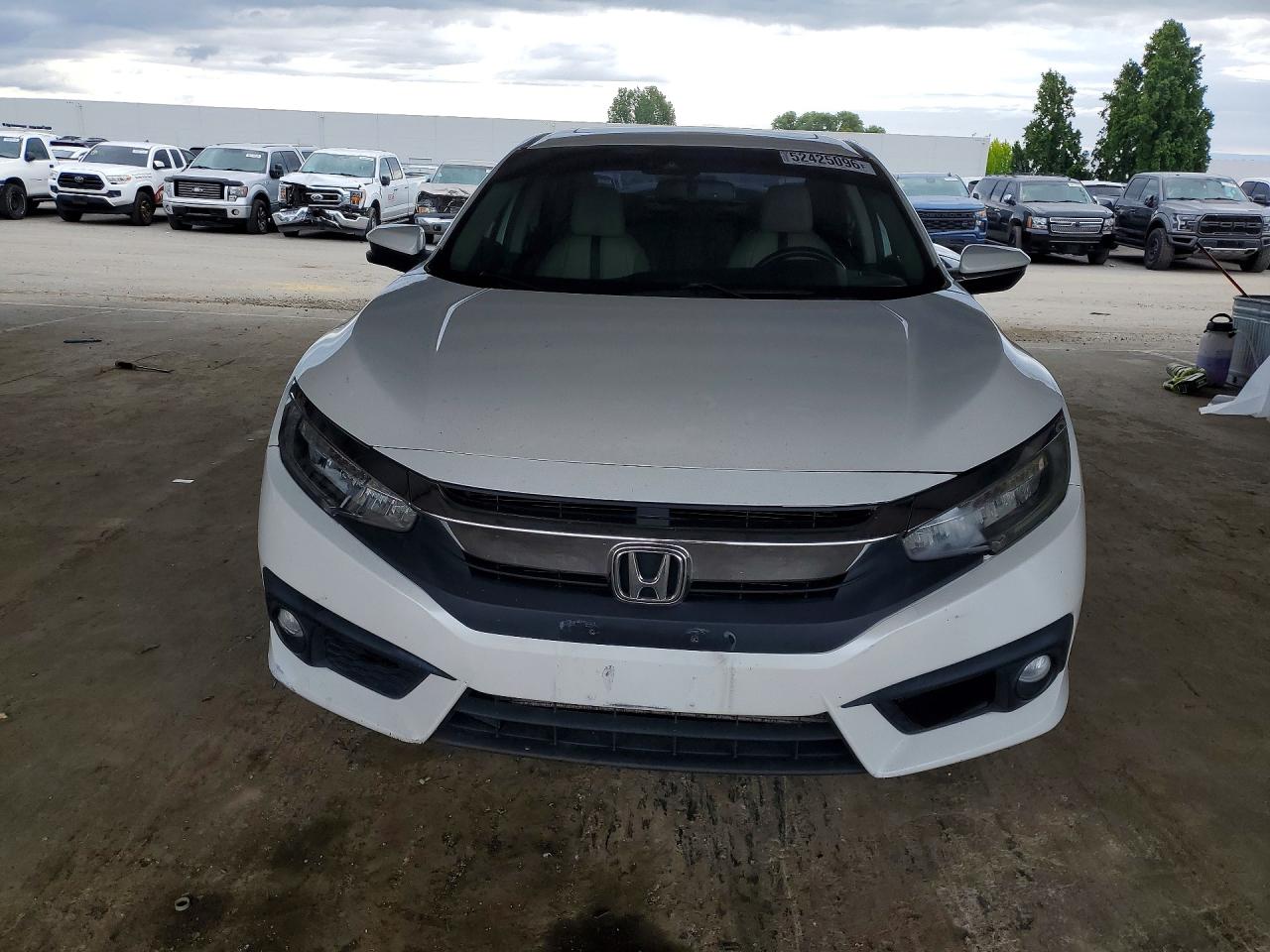 HONDA CIVIC 2017 — 6