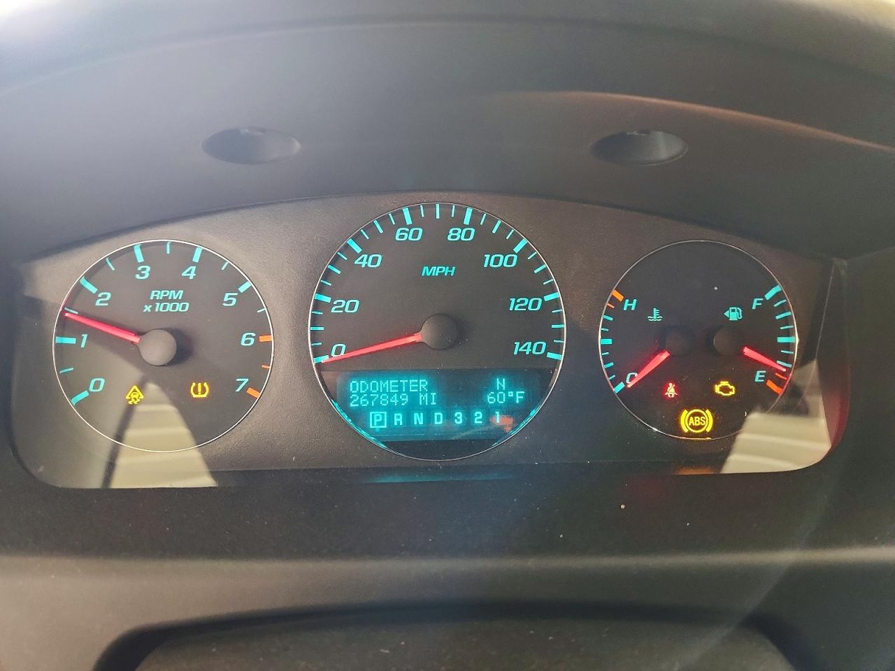 CHEVROLET IMPALA 2011 — 10