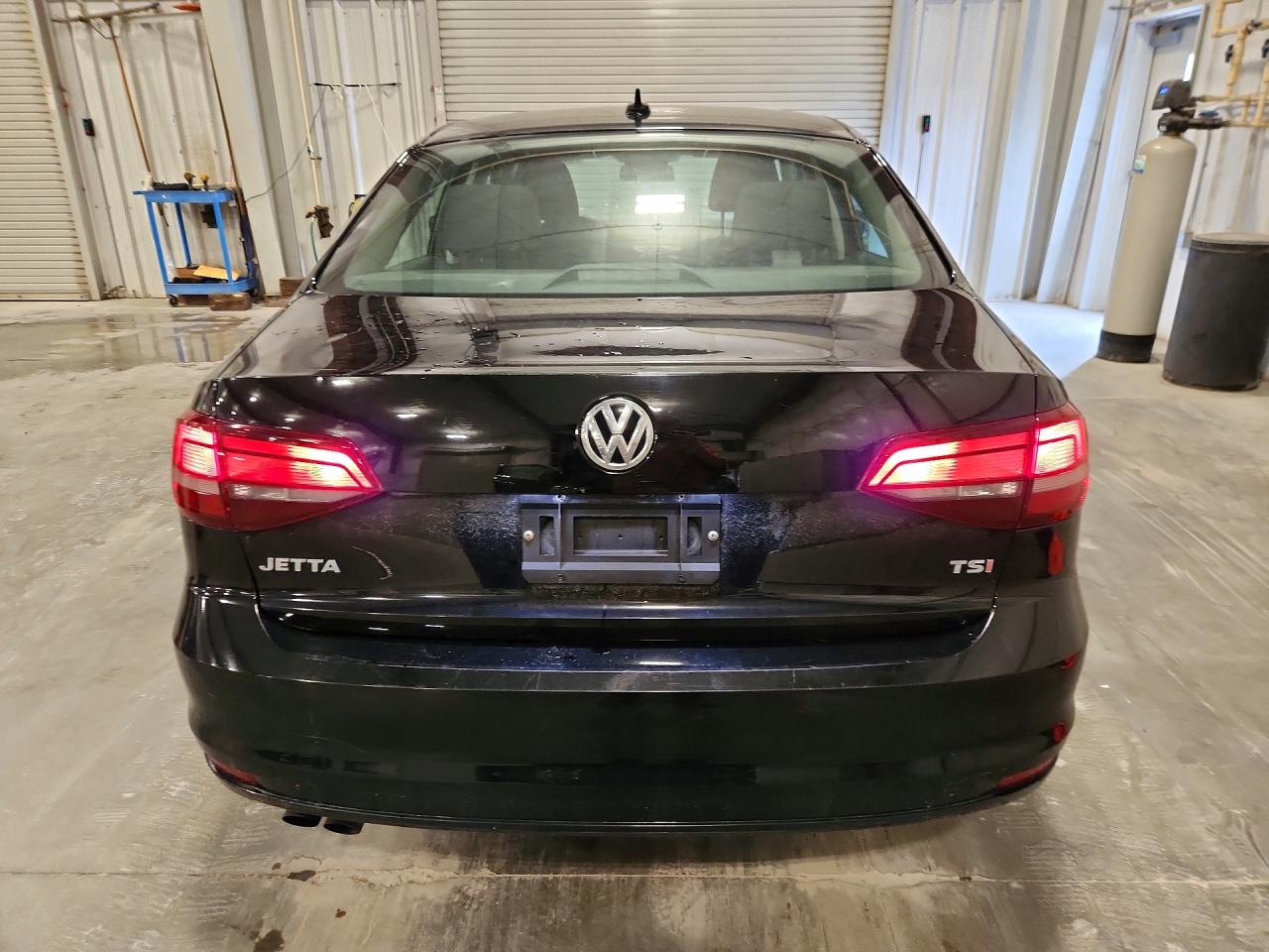 VOLKSWAGEN JETTA 2016 — 7