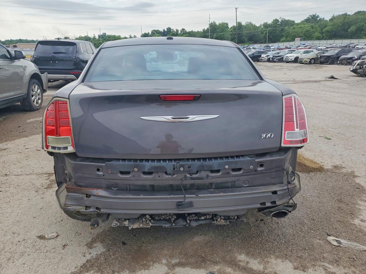 CHRYSLER 300 2013 — 7