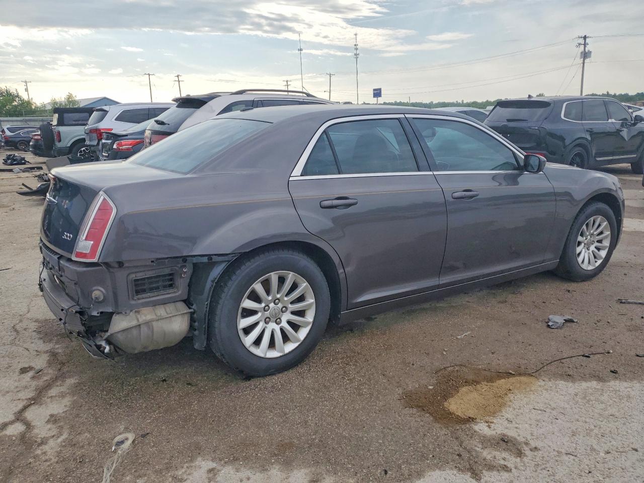 CHRYSLER 300 2013 — 4