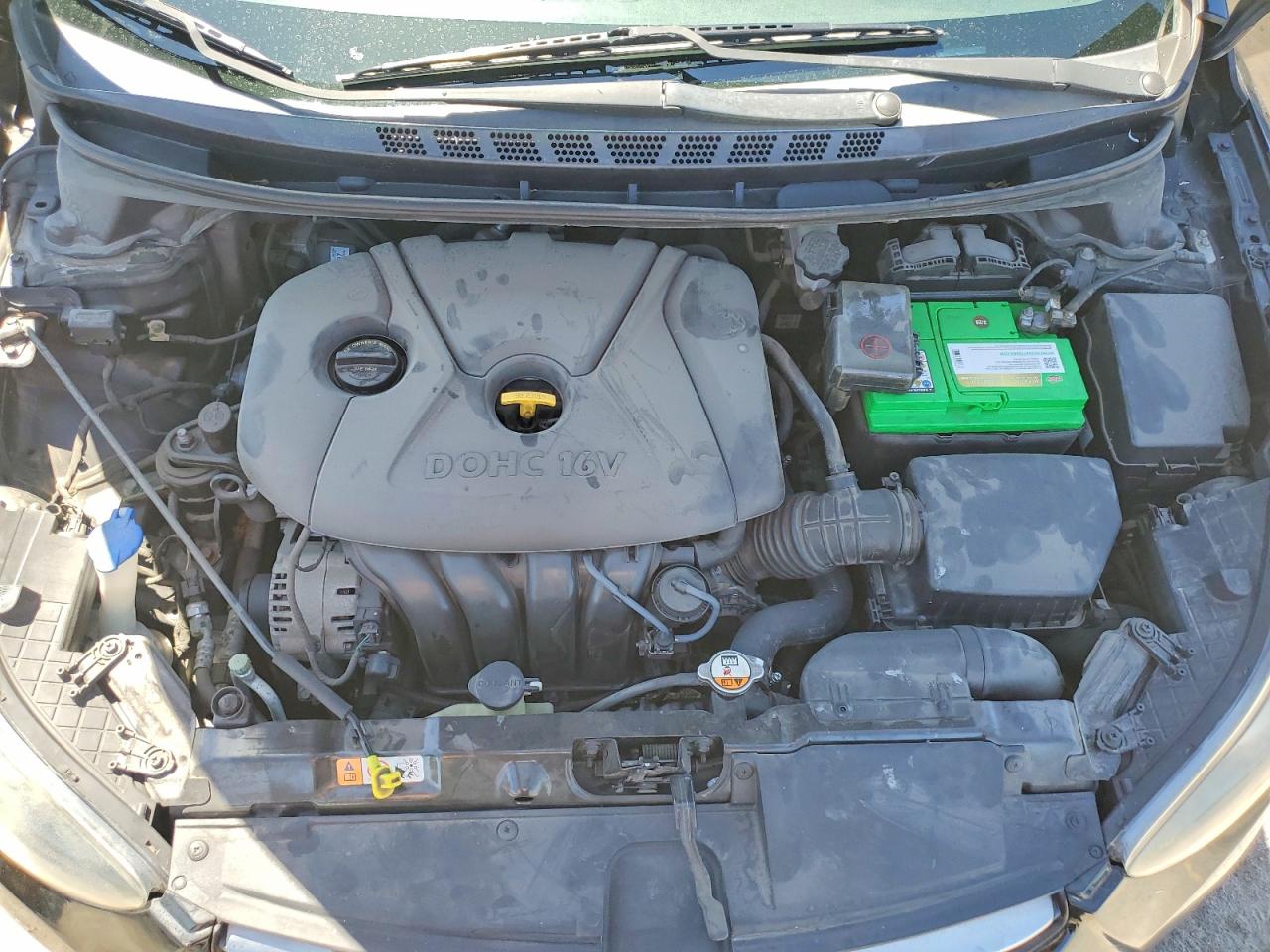 HYUNDAI ELANTRA 2013 — 12