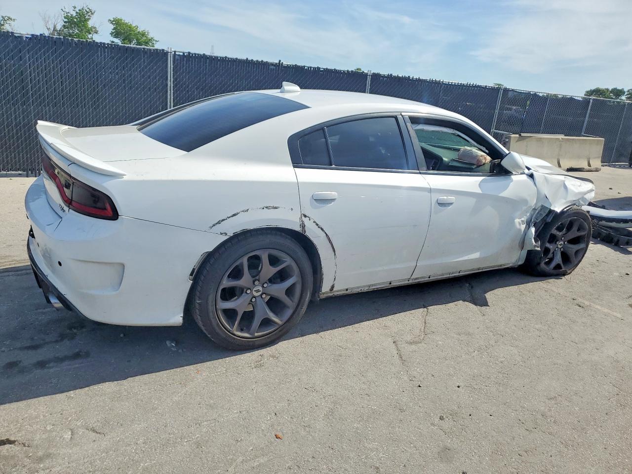 DODGE CHARGER 2019 — 4