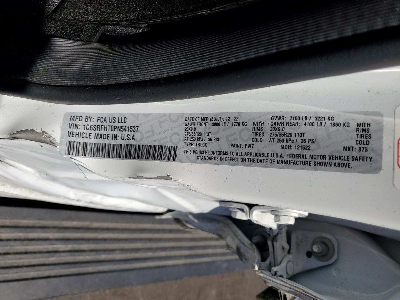 RAM 1500 2023 — 13