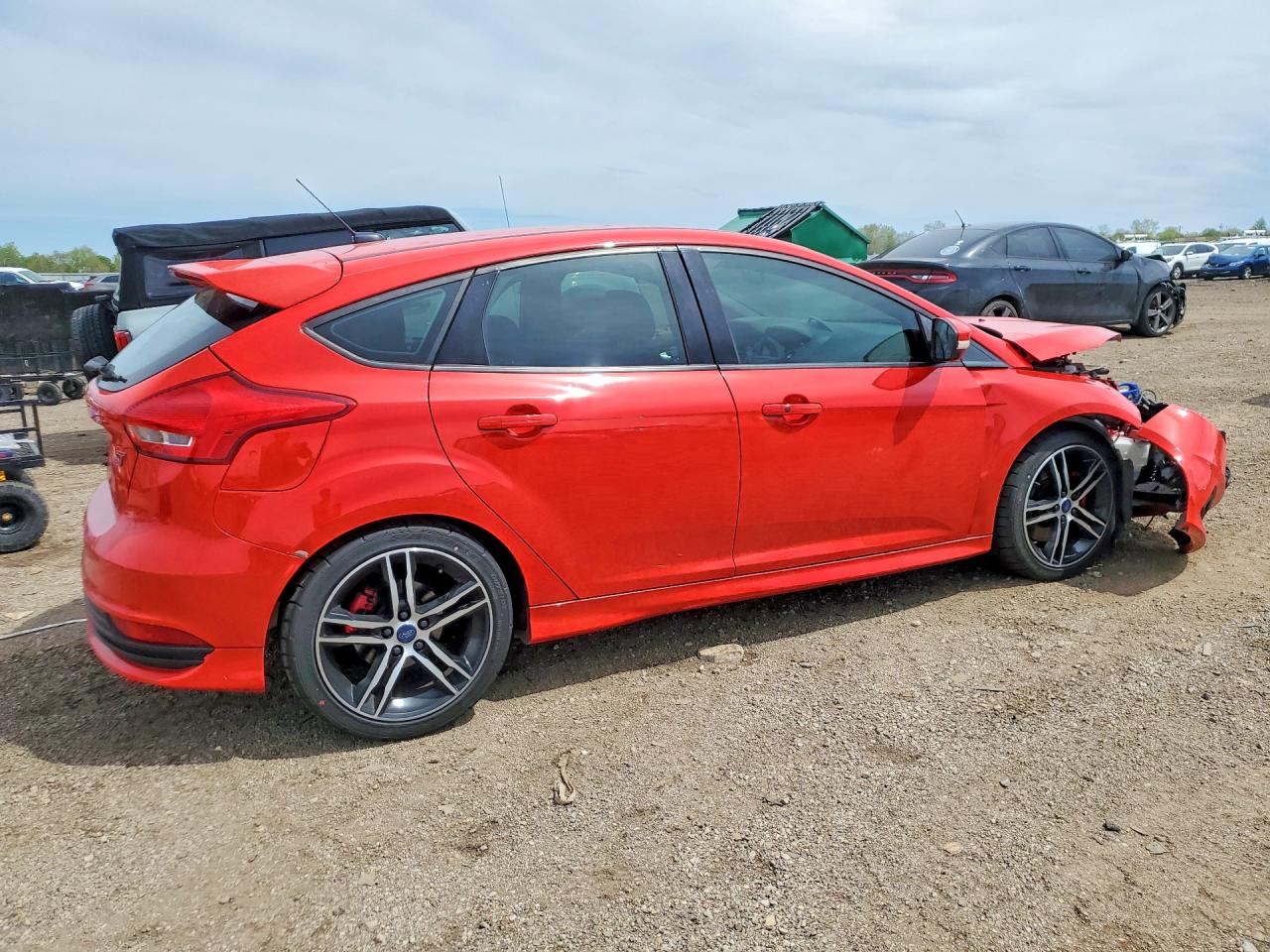 FORD FOCUS 2017 — 4