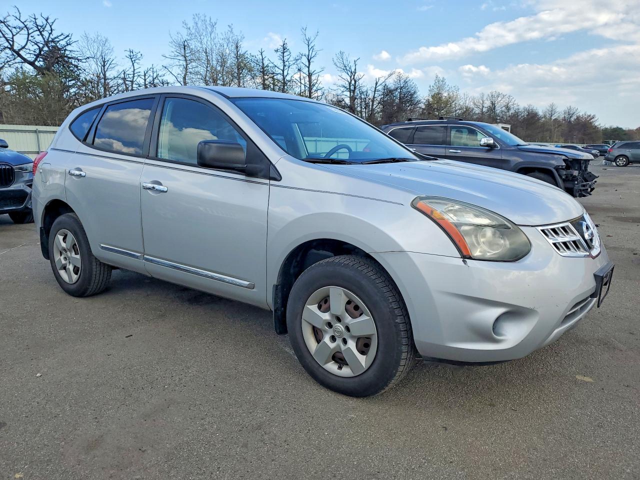 2014 NISSAN ROGUE SELECT S