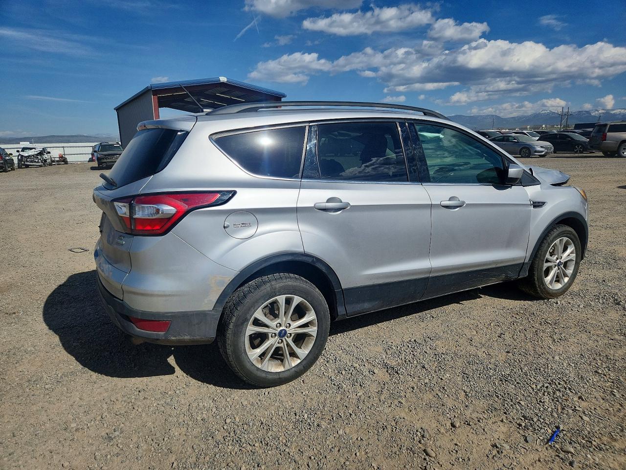 FORD ESCAPE 2018 — 4