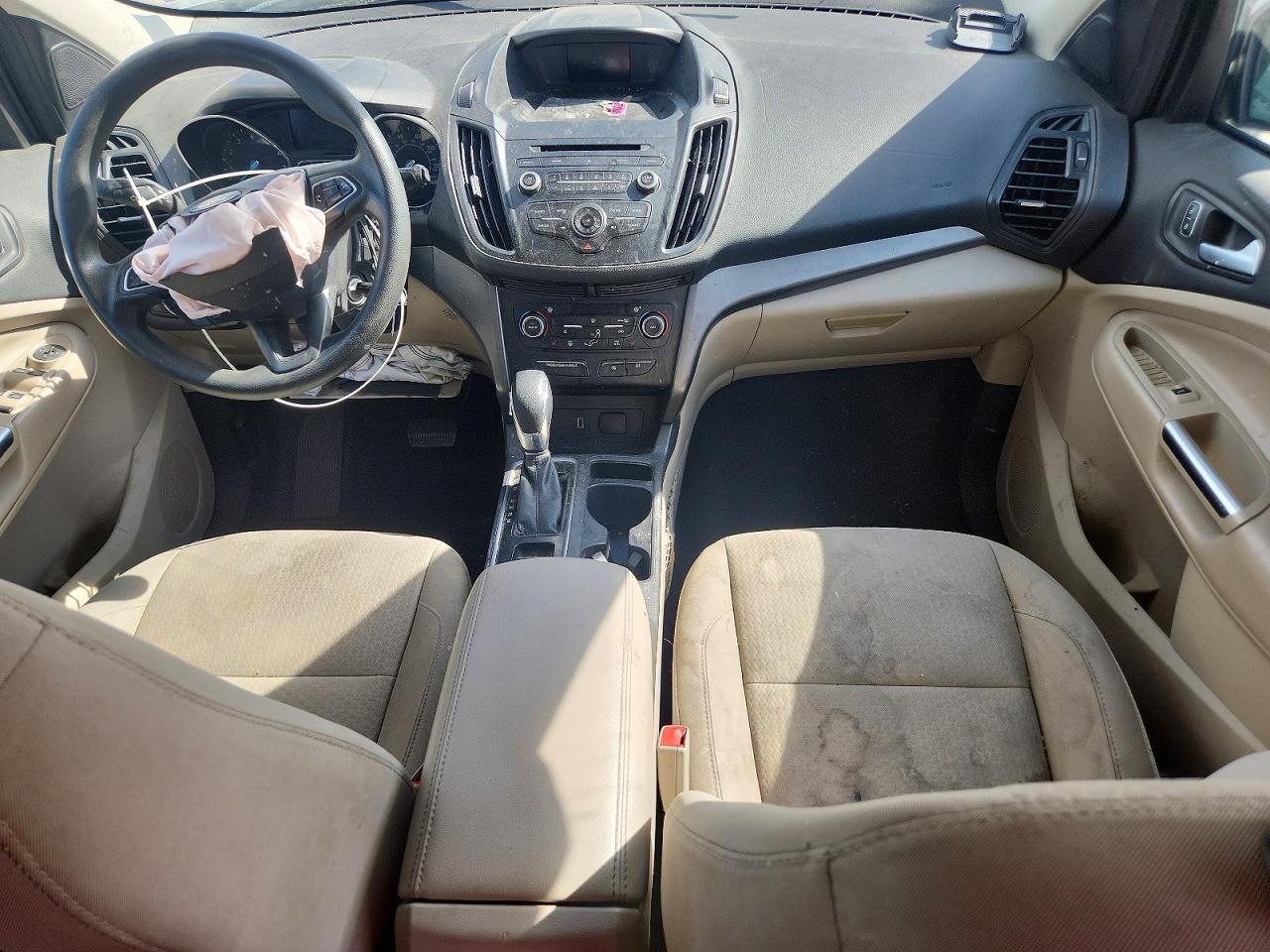 FORD ESCAPE 2018 — 9