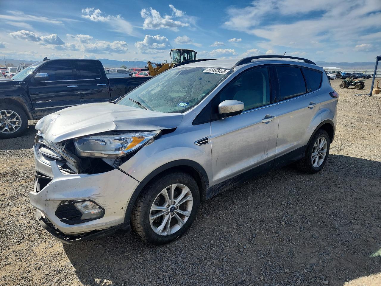 FORD ESCAPE 2018 — 2