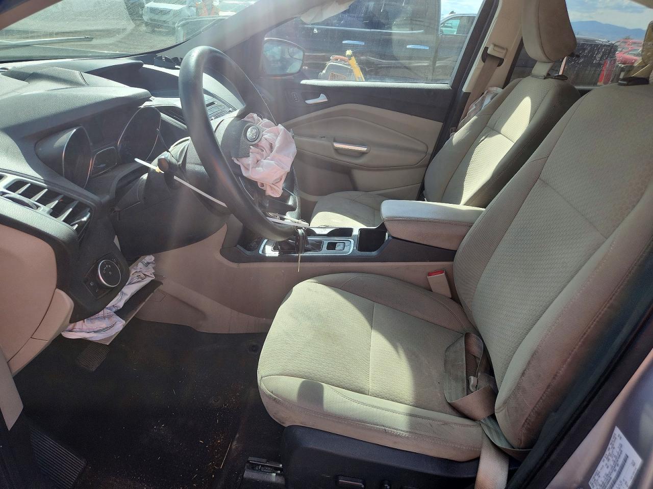FORD ESCAPE 2018 — 8
