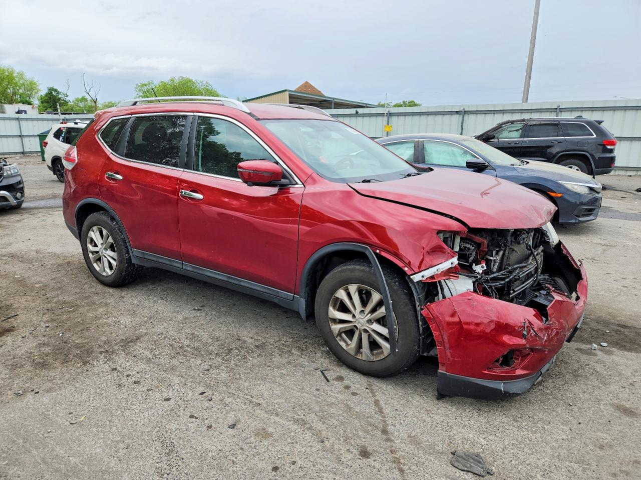 NISSAN ROGUE 2016 — 5