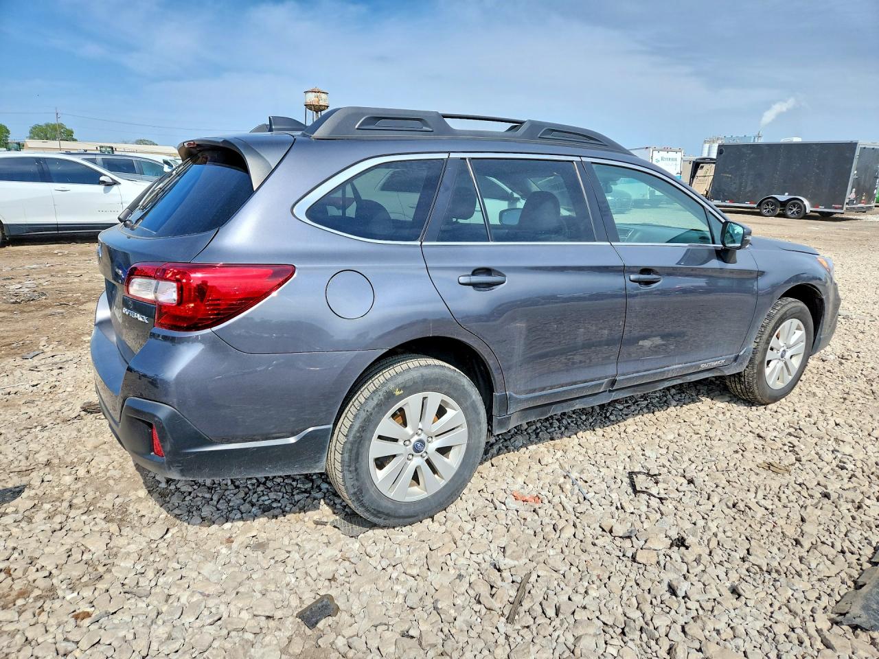 SUBARU OUTBACK 2019 — 4