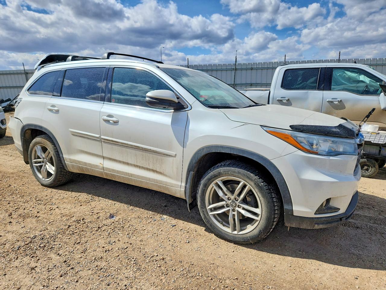 TOYOTA HIGHLANDER 2014 — 5
