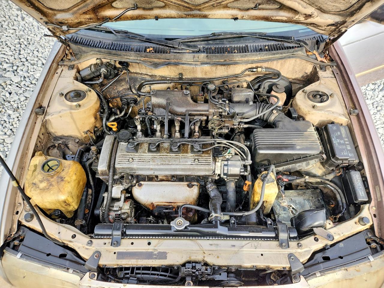TOYOTA COROLLA 1997 — 12