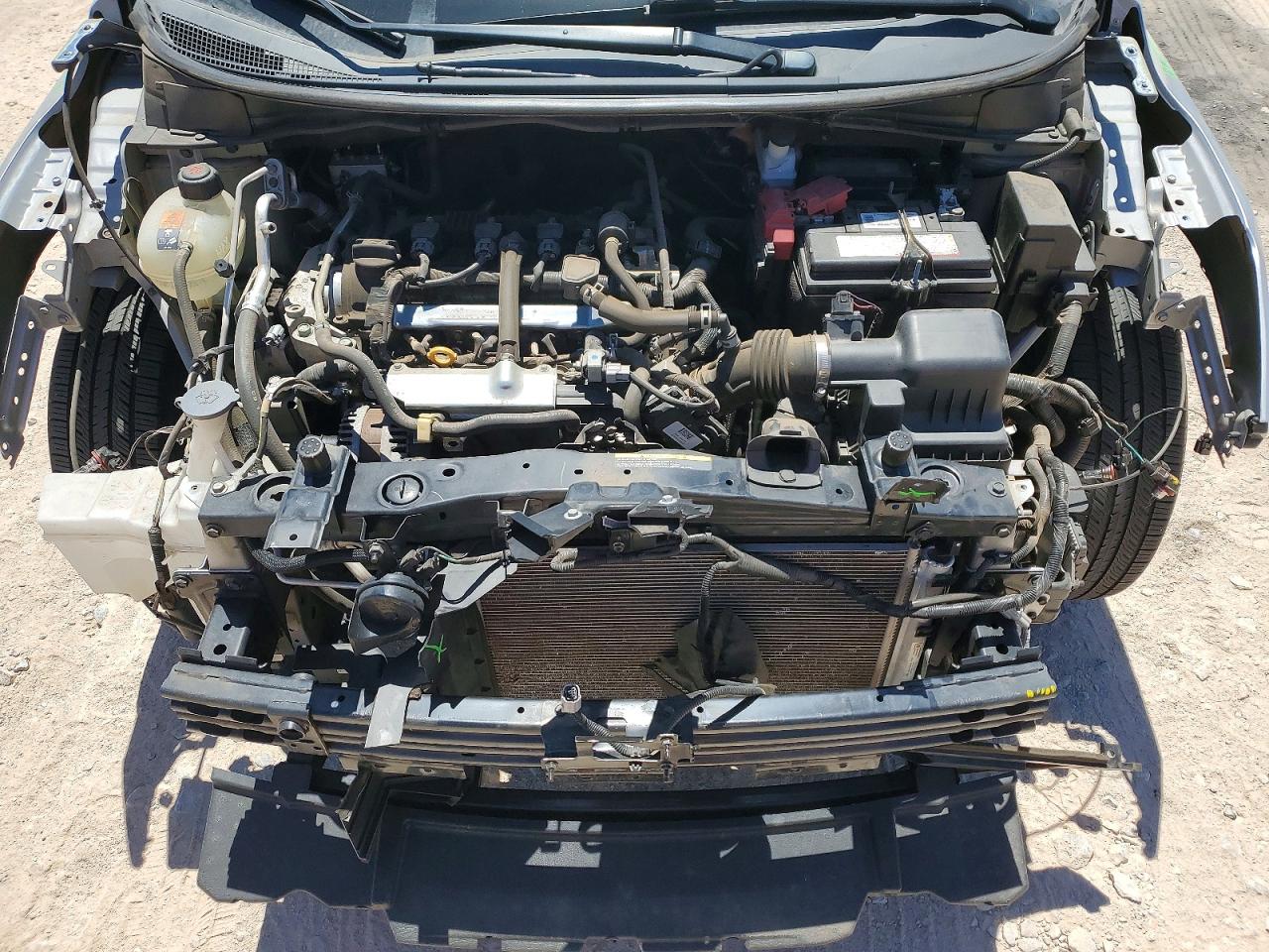 NISSAN VERSA 2020 — 12