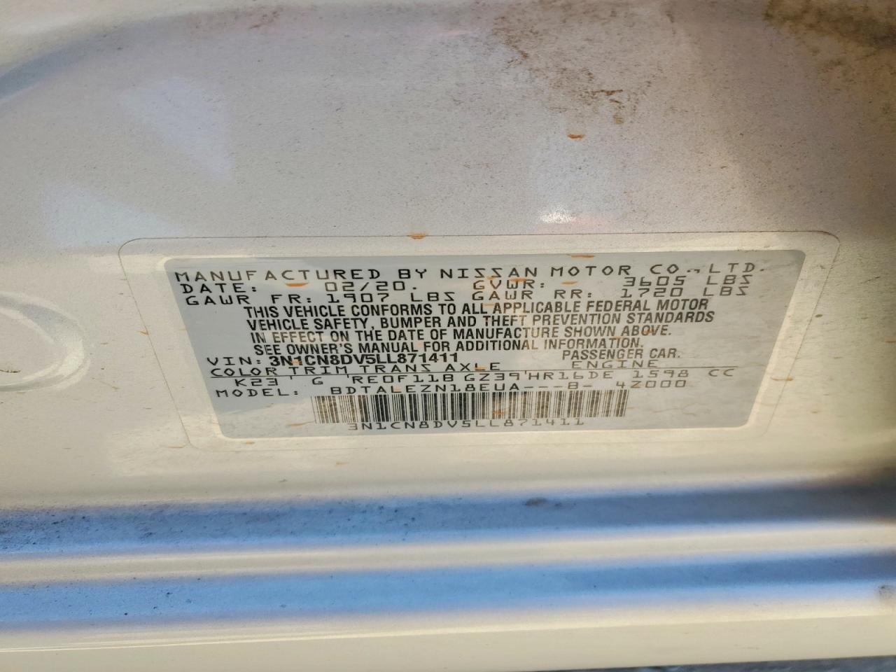 NISSAN VERSA 2020 — 14