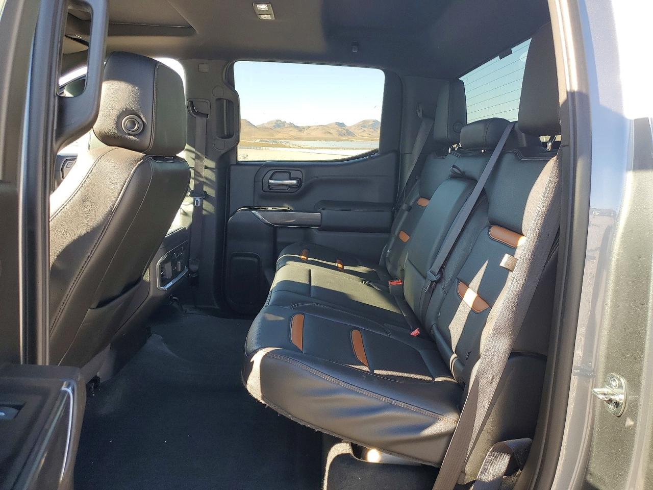 GMC SIERRA 2020 — 11
