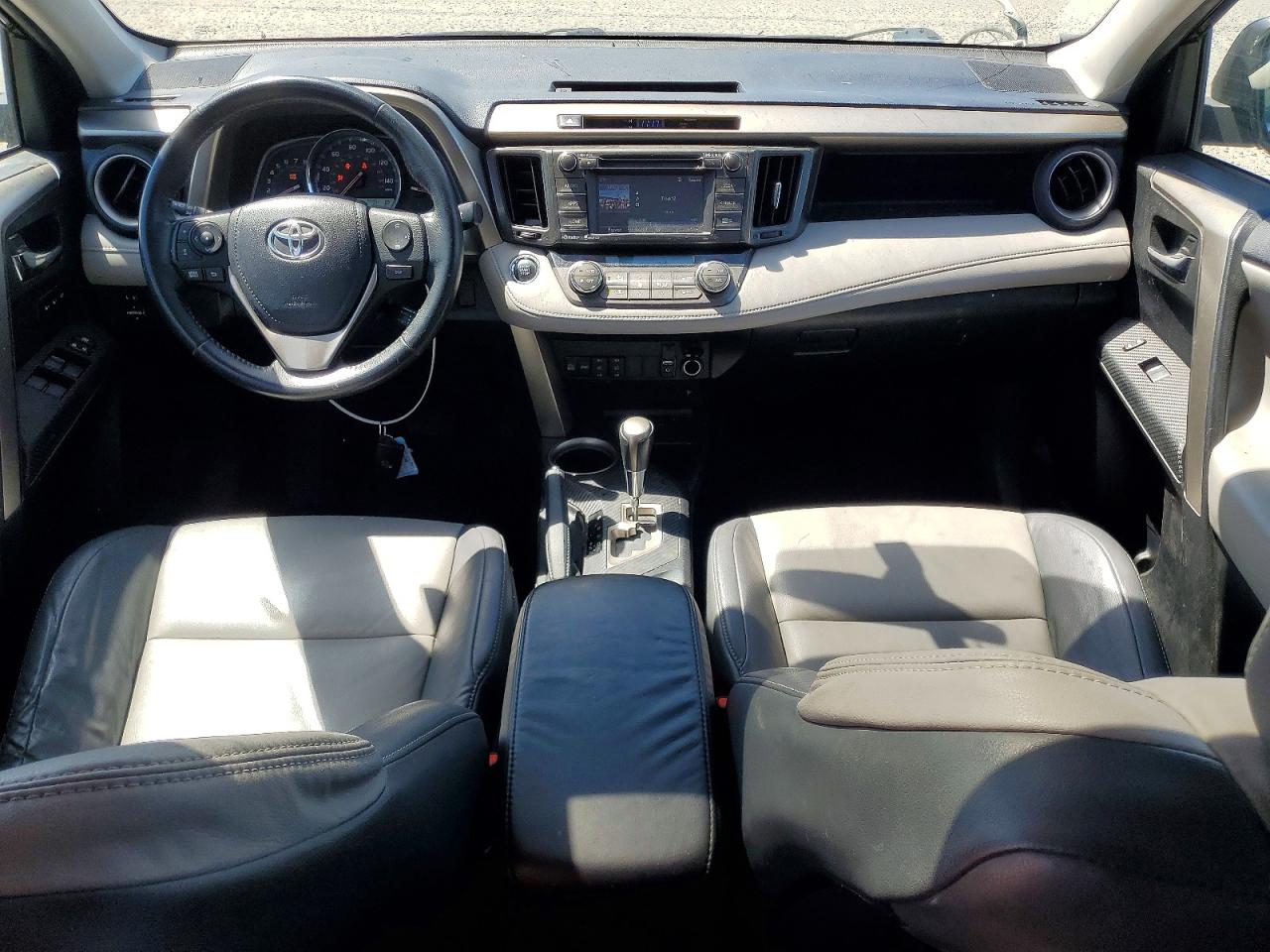 TOYOTA RAV4 2015 — 9