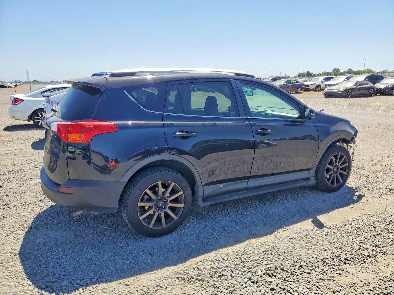 TOYOTA RAV4 2015 — 4