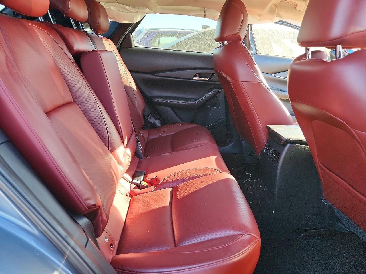 MAZDA CX-30 2023 — 11