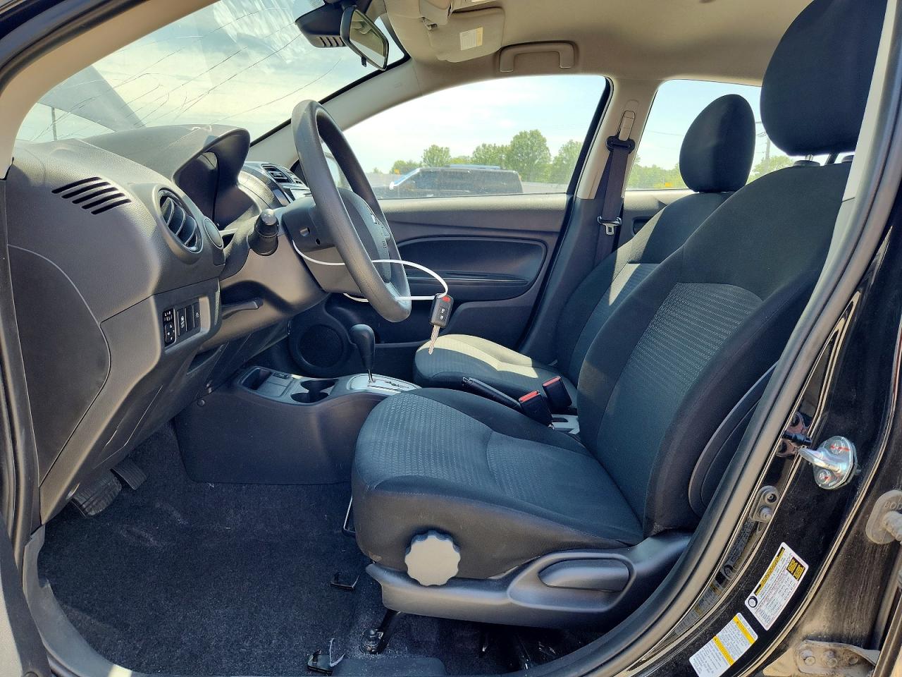 MITSUBISHI MIRAGE 2024 — 8