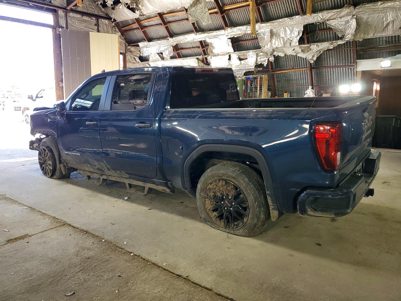 GMC SIERRA 2023 — 3