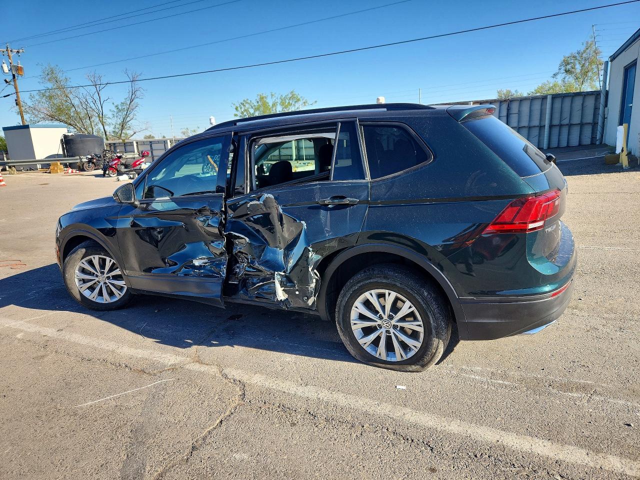 VOLKSWAGEN TIGUAN 2019 — 3
