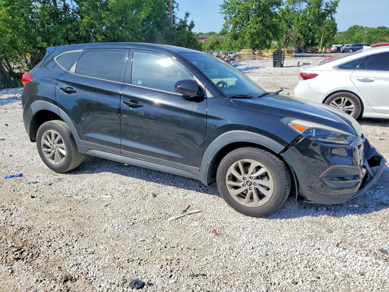 HYUNDAI TUCSON 2017 — 5