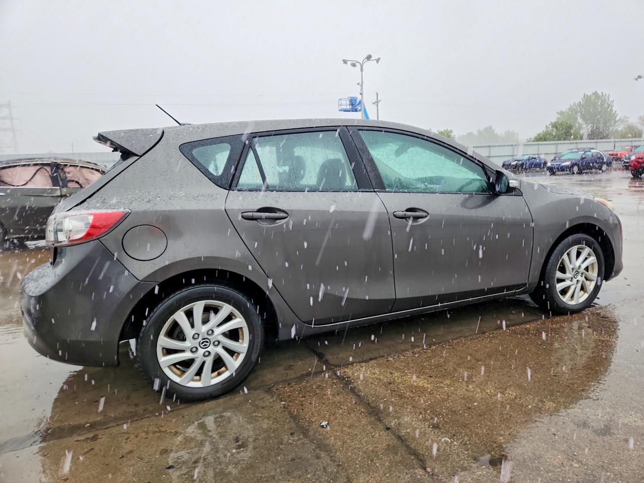 MAZDA 3 2013 — 4