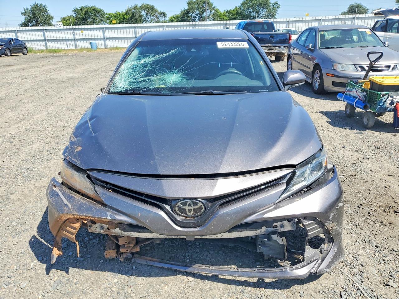 TOYOTA CAMRY 2018 — 6