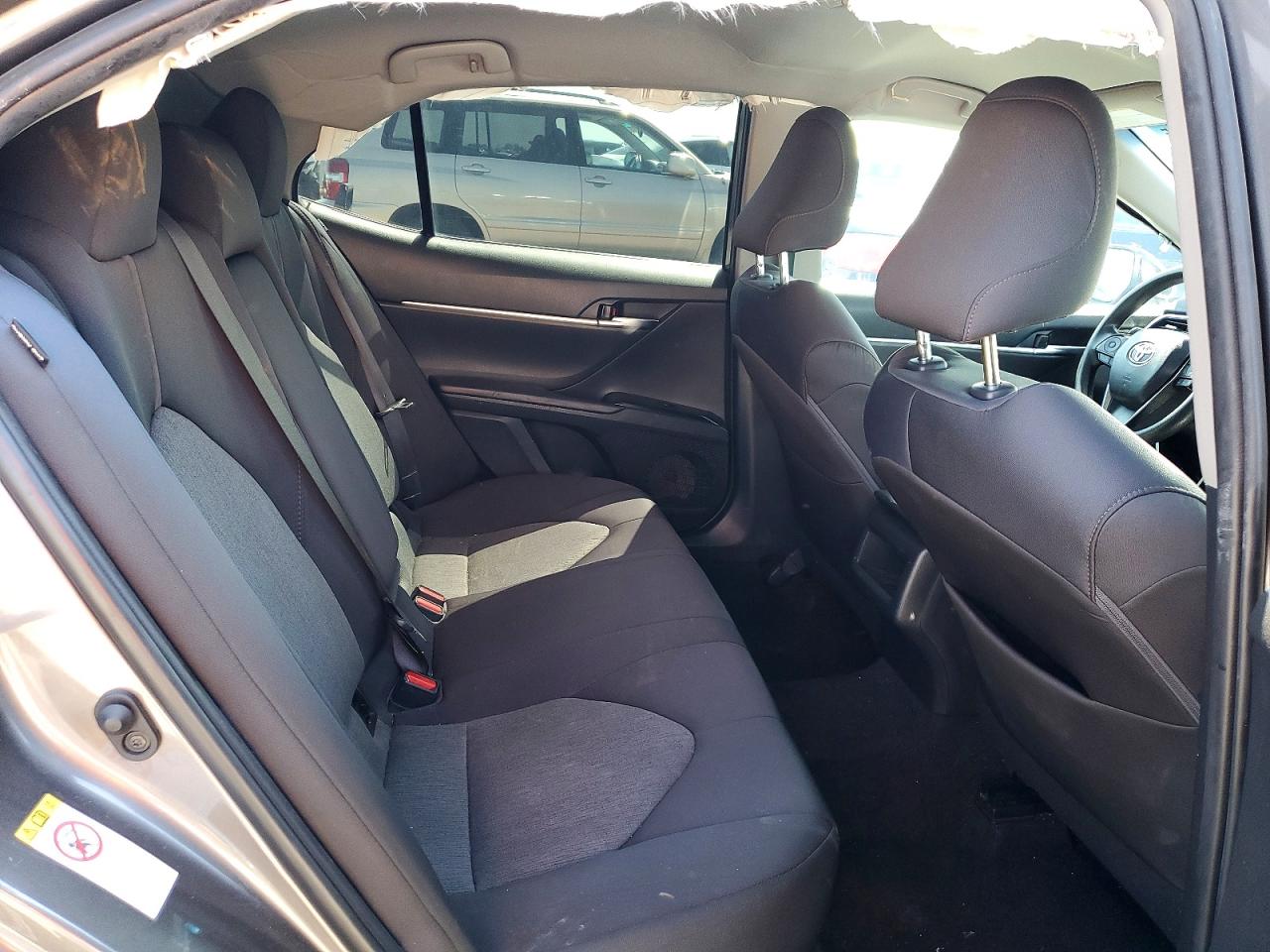 TOYOTA CAMRY 2018 — 11