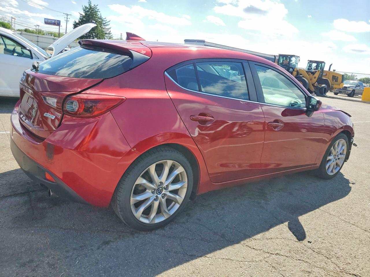 MAZDA 3 2016 — 4