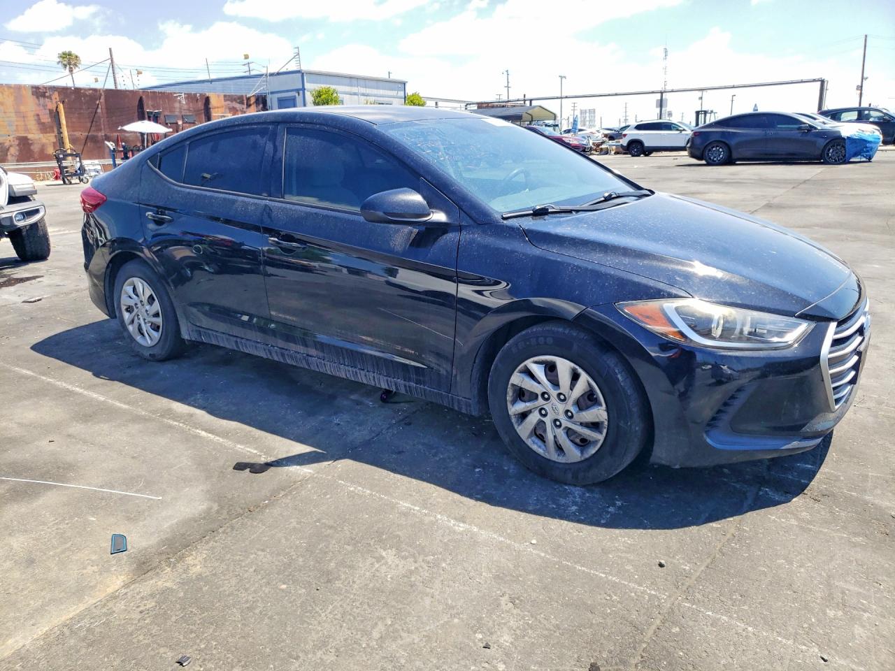 HYUNDAI ELANTRA 2017 — 5