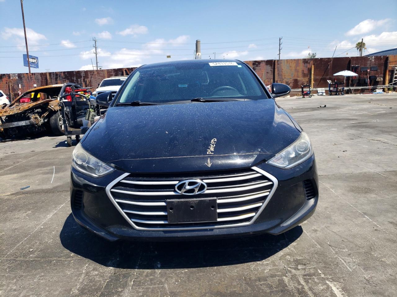 HYUNDAI ELANTRA 2017 — 6