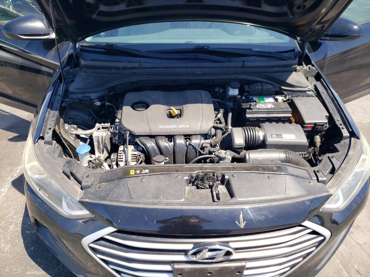 HYUNDAI ELANTRA 2017 — 12