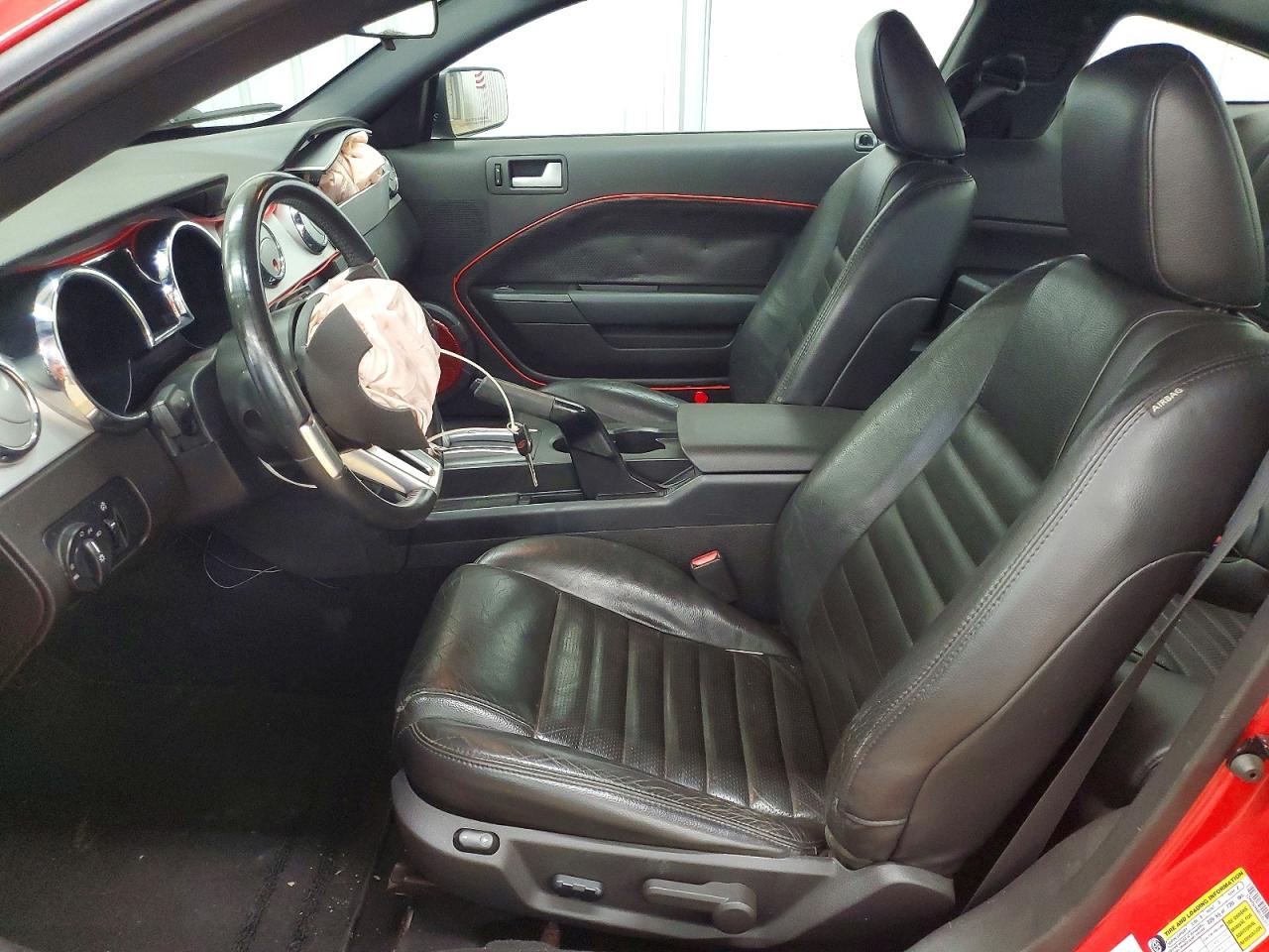 FORD MUSTANG 2008 — 8
