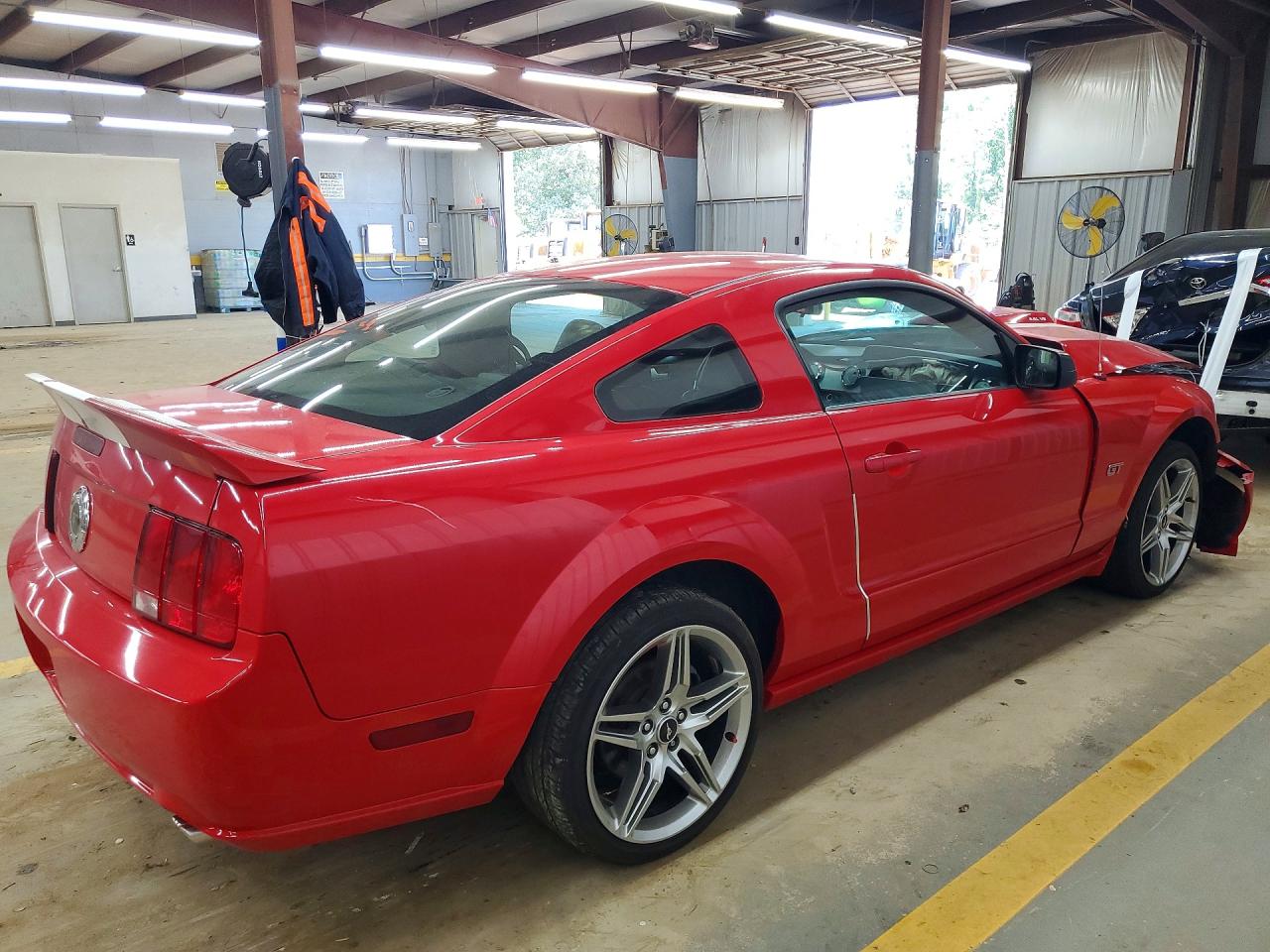 FORD MUSTANG 2008 — 4