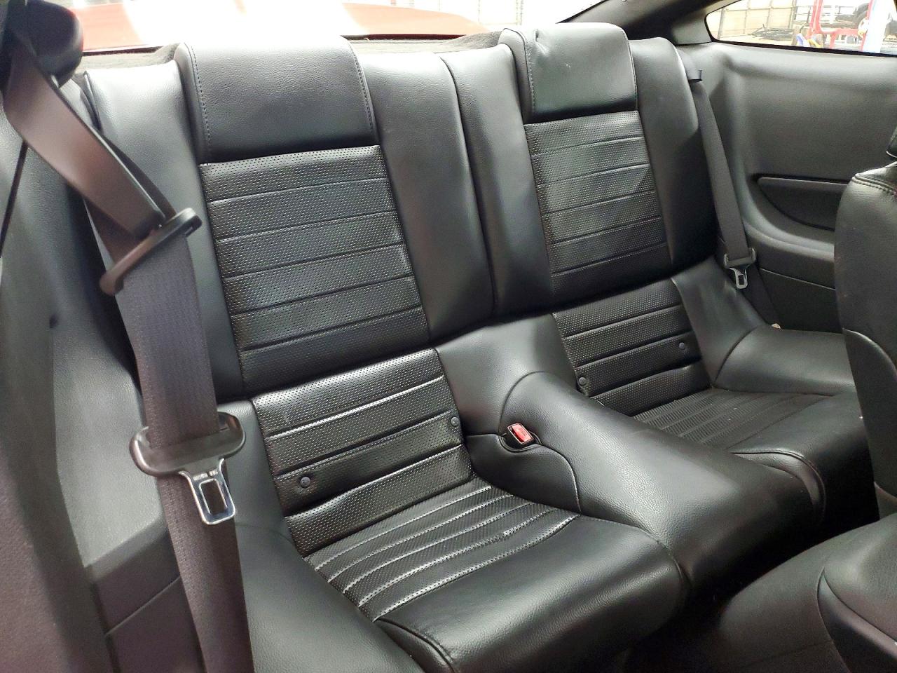 FORD MUSTANG 2008 — 11
