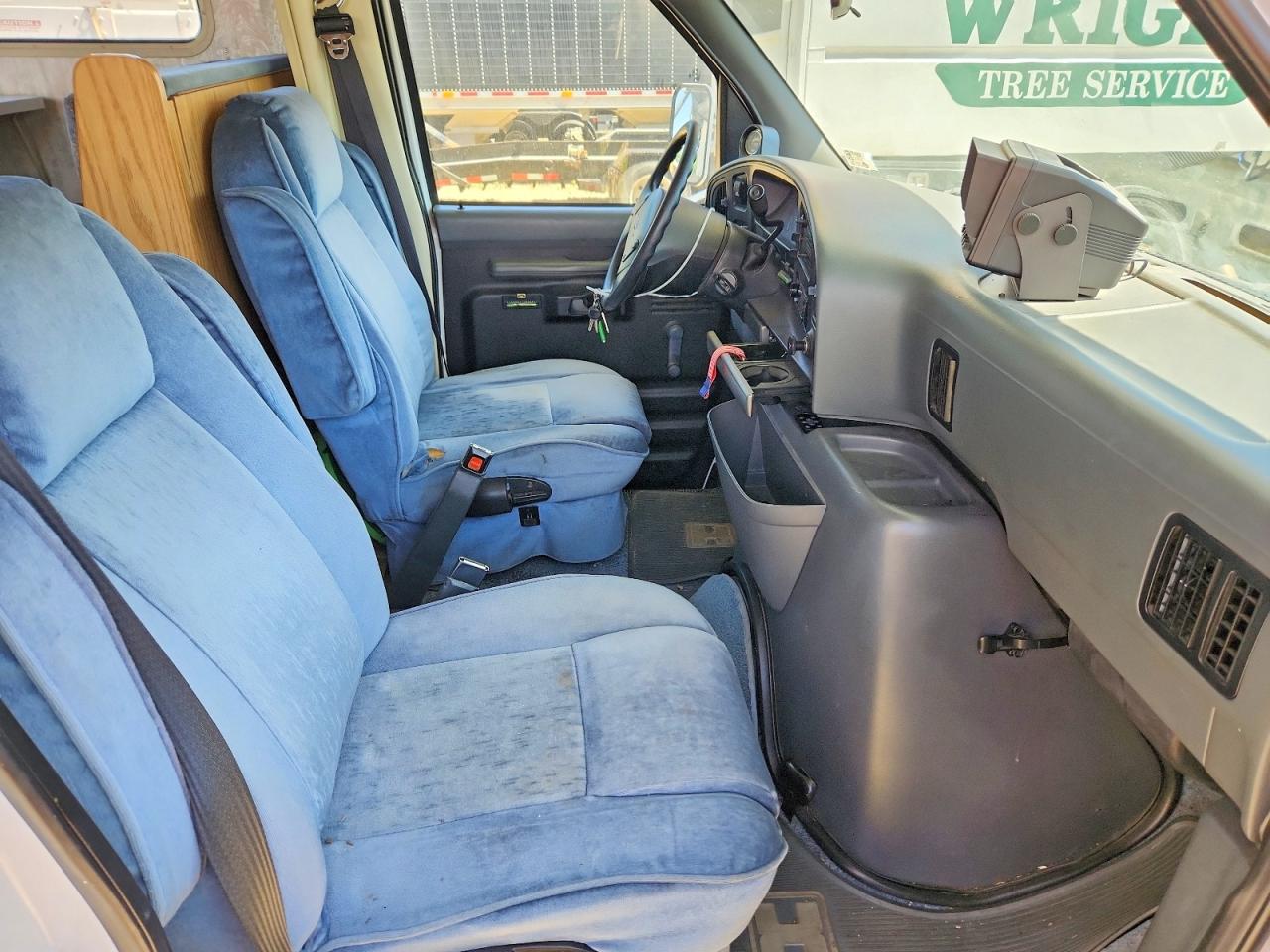 FORD ECOLINE 1995 — 10