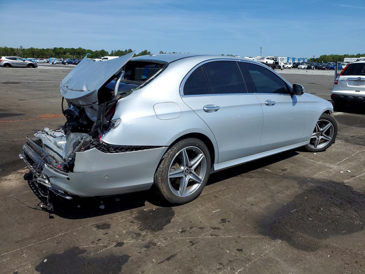 MERCEDES-BENZ E 2019 — 4