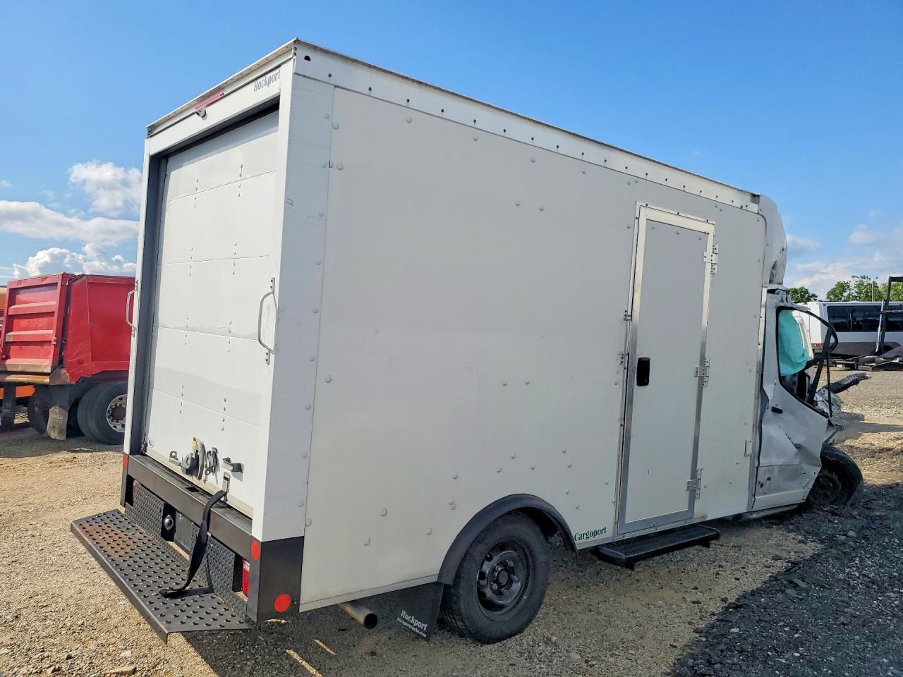 FORD TRANSIT 2022 — 4