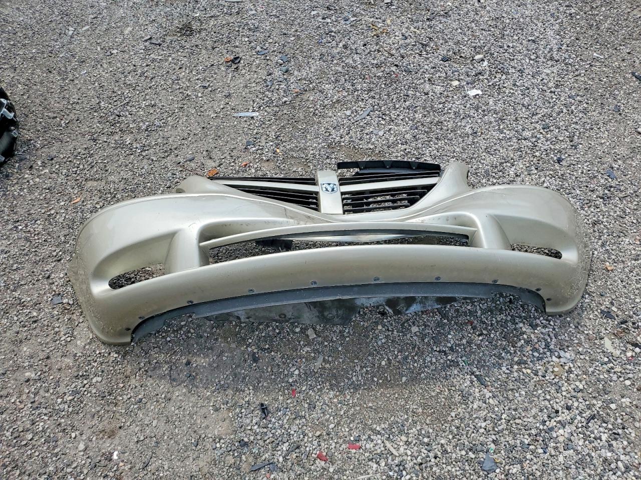 DODGE CARAVAN 2005 — 14