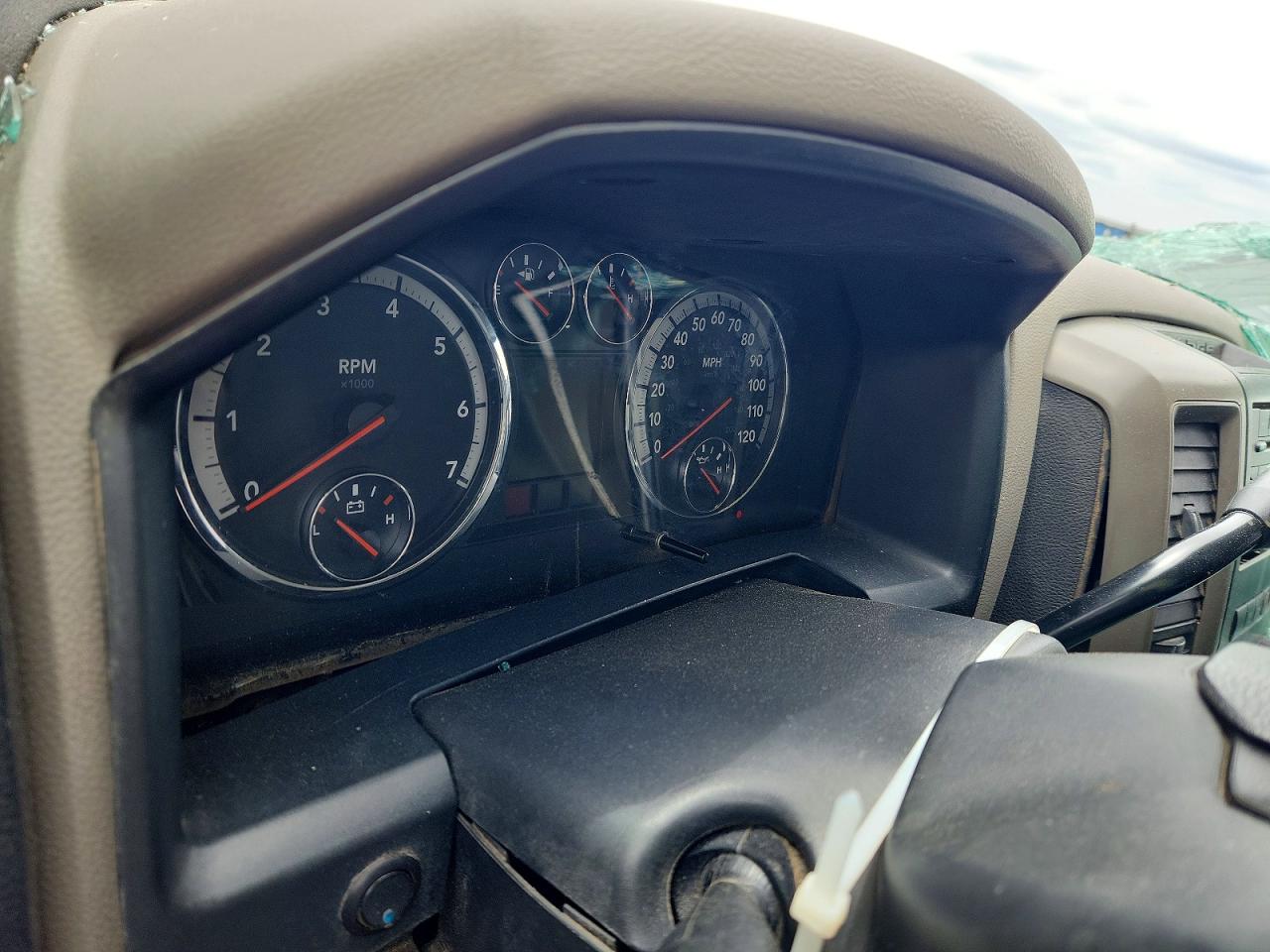 DODGE RAM 2500 2012 — 10