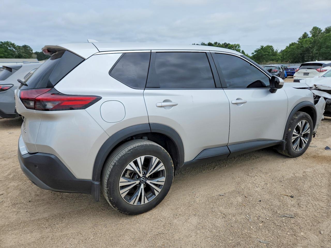 NISSAN ROGUE 2023 — 4
