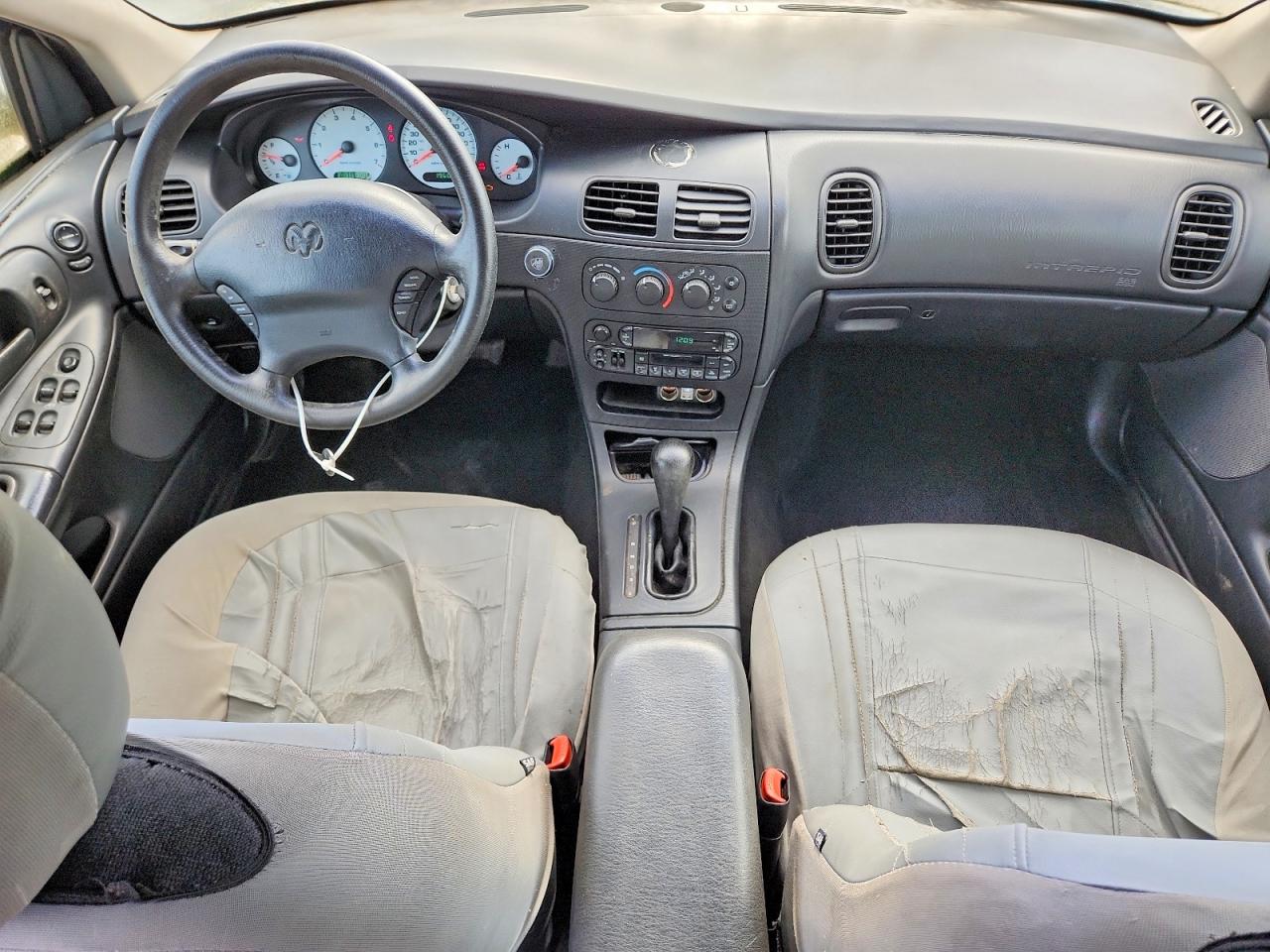 DODGE INTREPID 2003 — 9