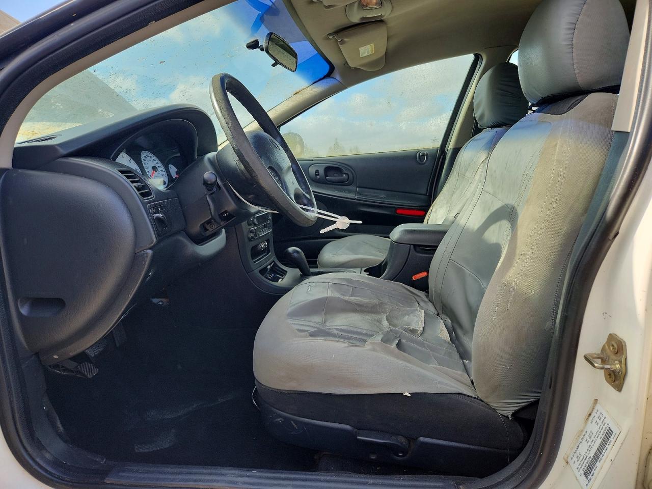 DODGE INTREPID 2003 — 8