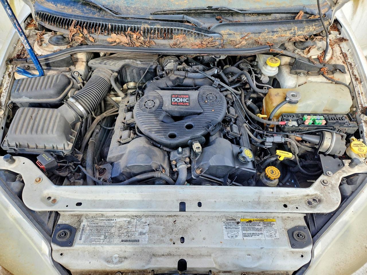 DODGE INTREPID 2003 — 12