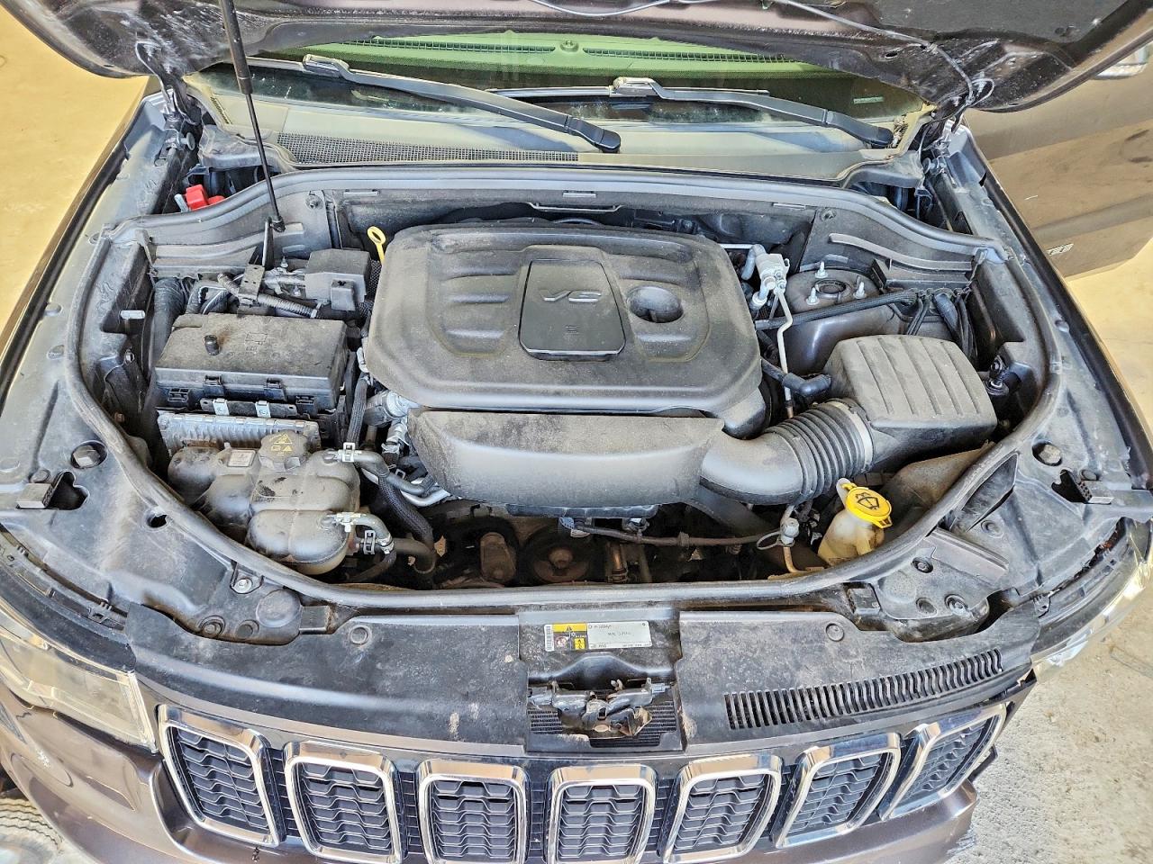 JEEP GRAND CHEROKEE 2020 — 13