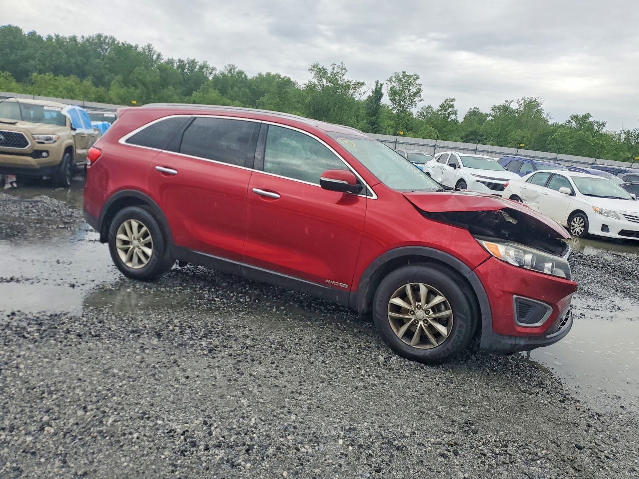 KIA SORENTO 2016 — 5